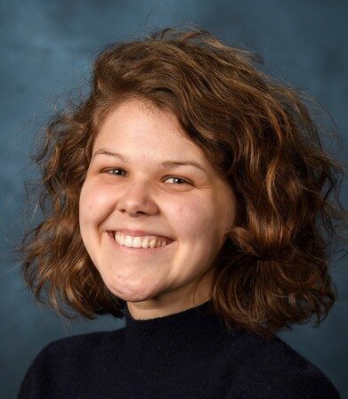 Emily Gravlee headshot